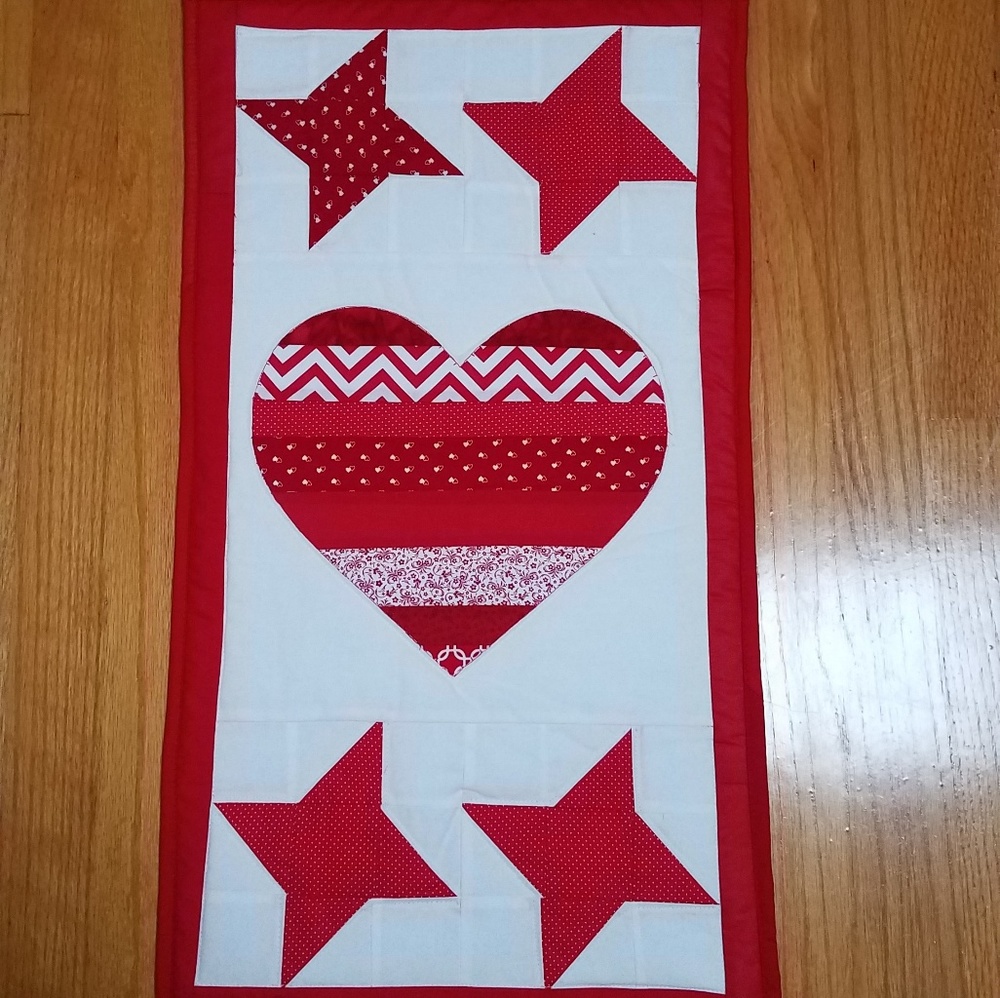 Valentine Heart applique wall hanging